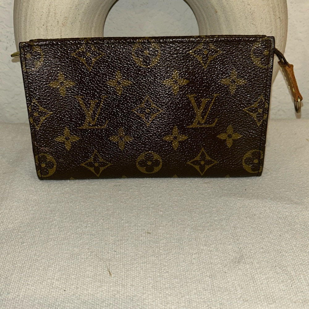 Louis Vuitton Toiletry Makeup Pouch